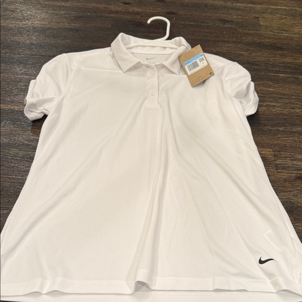 NWT Women’s Nike Golf Polo
